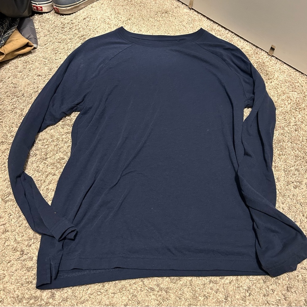 Triumph alo long sleeve